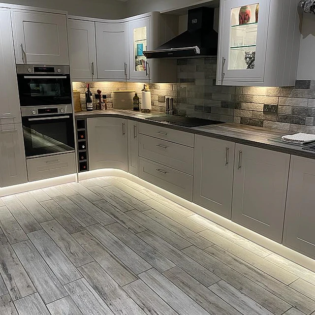 Kitchen Tiles Cheshunt